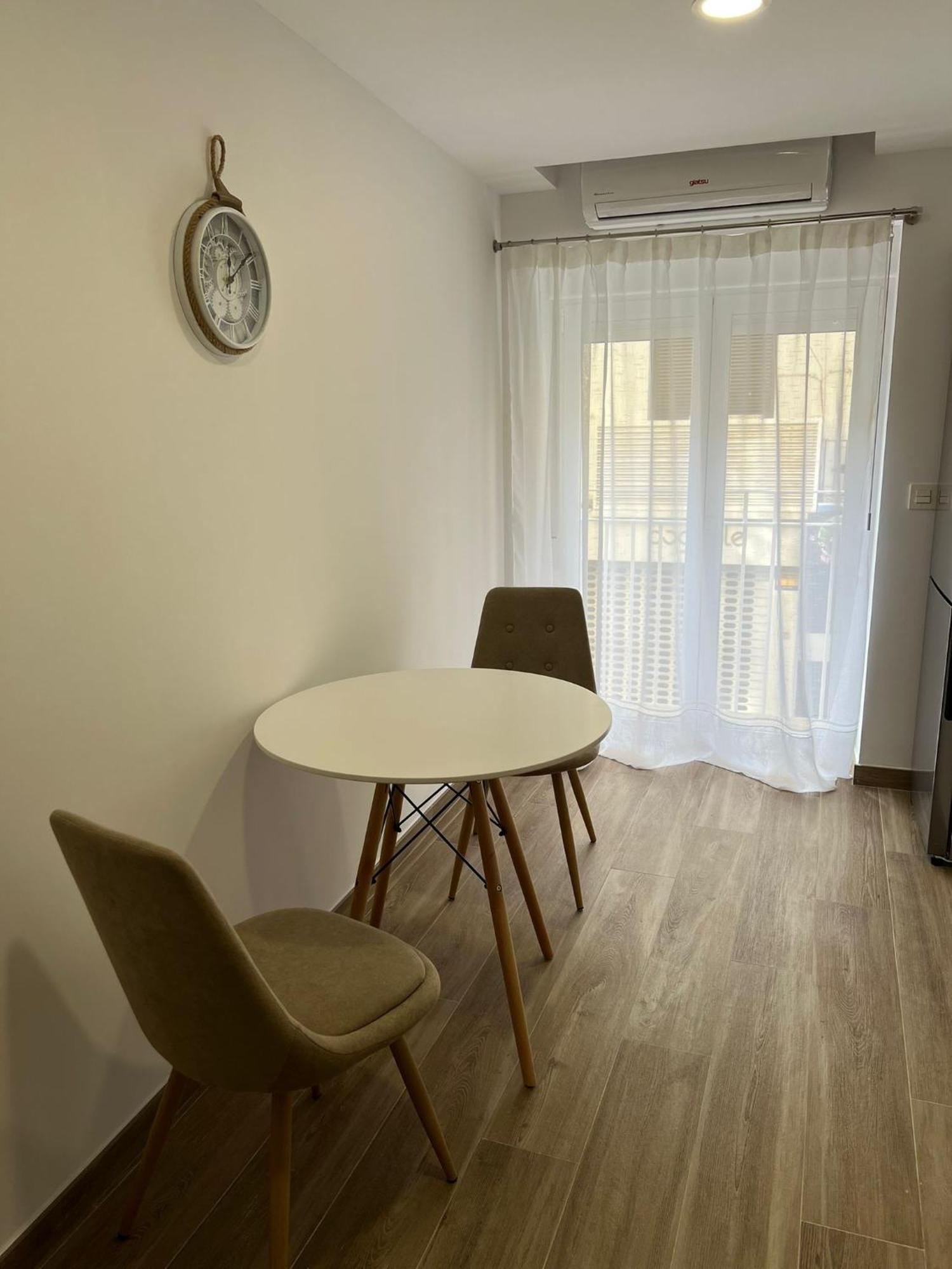 White House Apartment กัสเตญองเดลาปลานา ภายนอก รูปภาพ