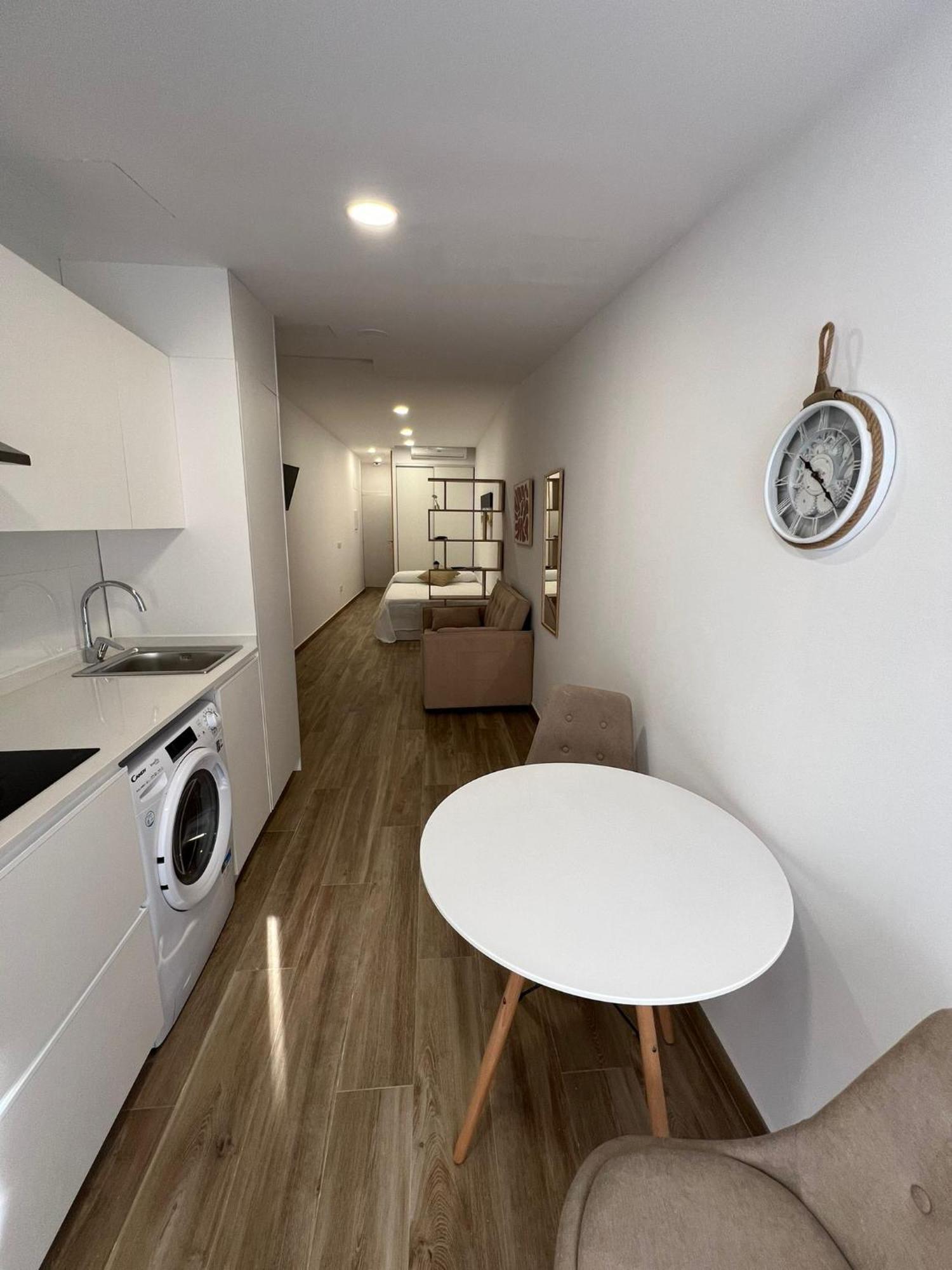 White House Apartment กัสเตญองเดลาปลานา ภายนอก รูปภาพ