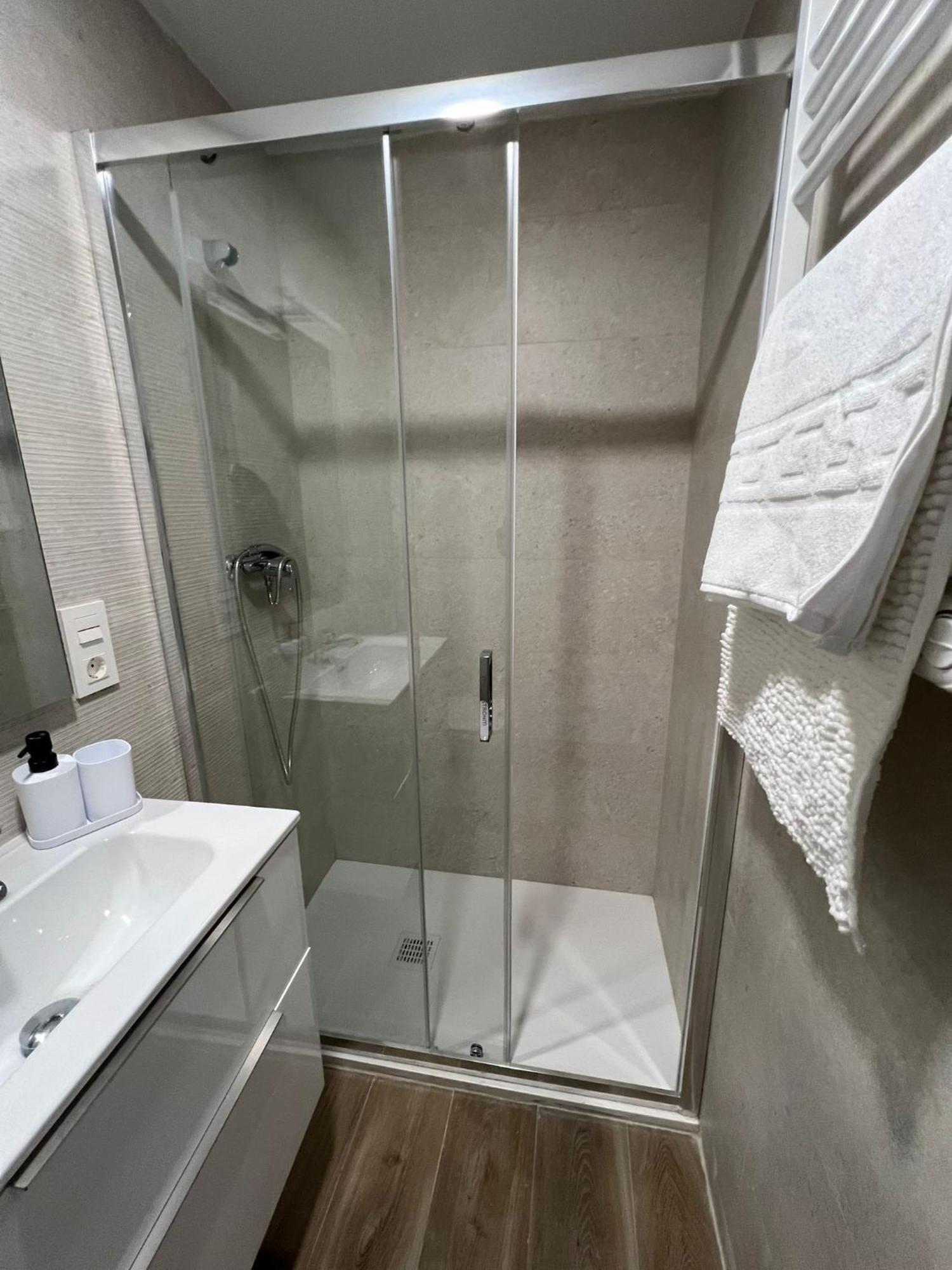White House Apartment กัสเตญองเดลาปลานา ภายนอก รูปภาพ